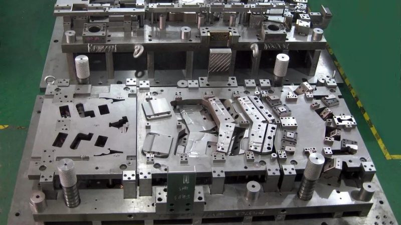 连续冲压模具加工报价，你了解多少？**